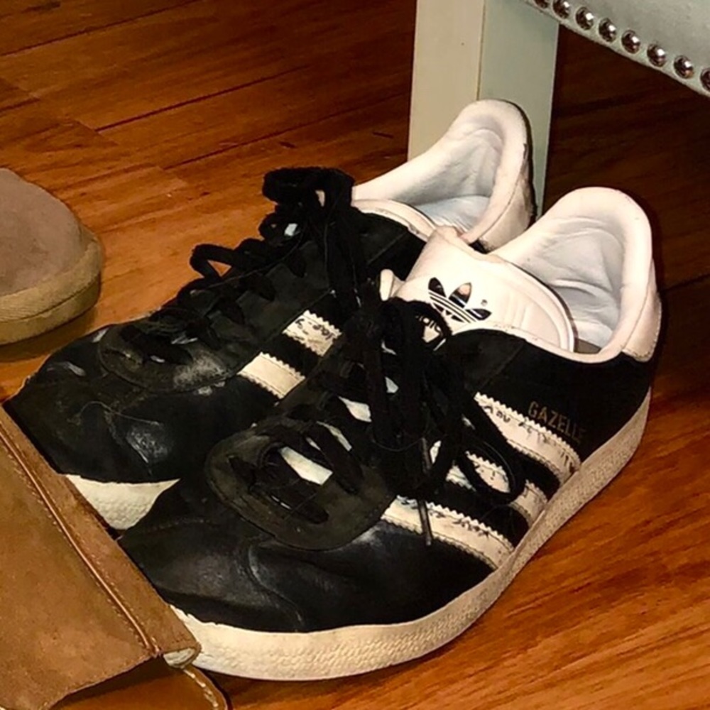Thrashed Adidas Gazelles 8.5 Mens 🛹 - Picture 7 of 7